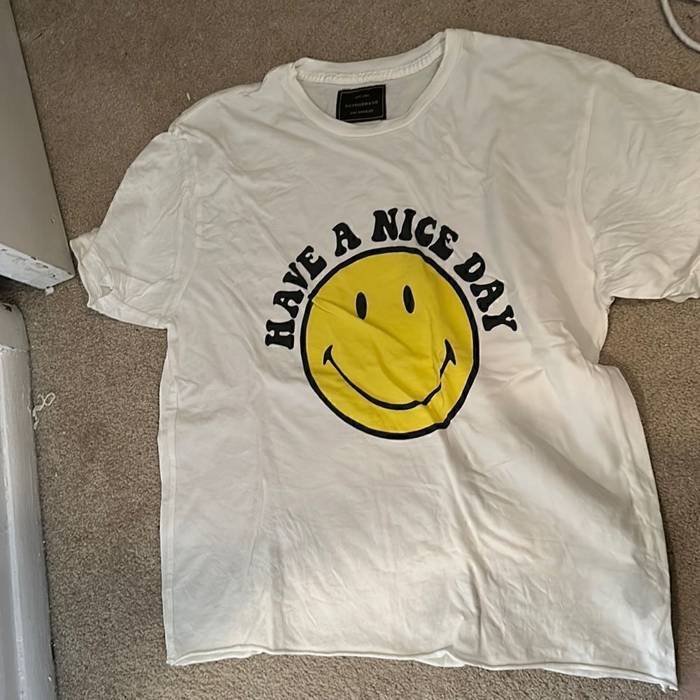 Smiley Retro Brand Tee Small New